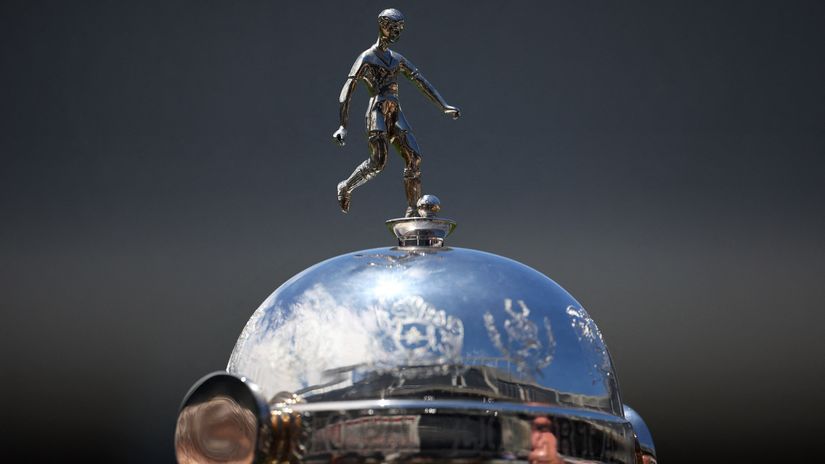 Trofej Kopa Libertadores (©Reuters)