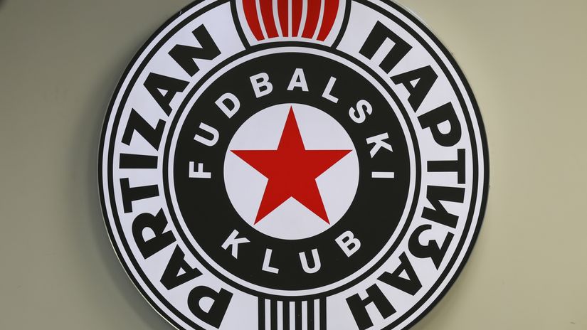 Partizan radi na vraćanju duga (©Starsport)