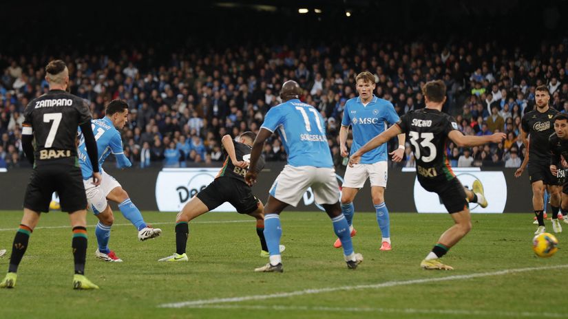 Raspadori pogađa za pobedu Napolija (Reuters)