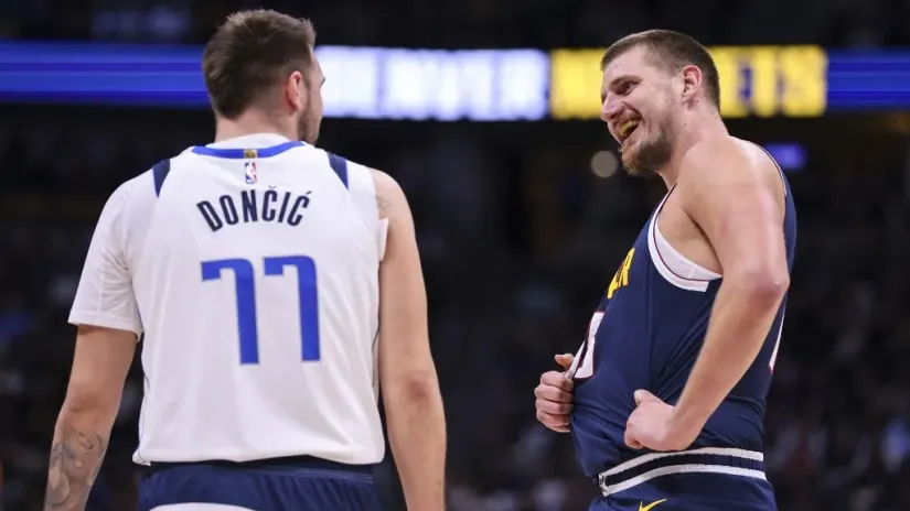 Nikola Jokić i Luka Dončić (©AFP)