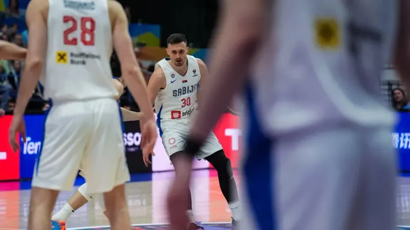 Aleksa Avramović na utakmici u Finskoj (©FIBA Basketball)