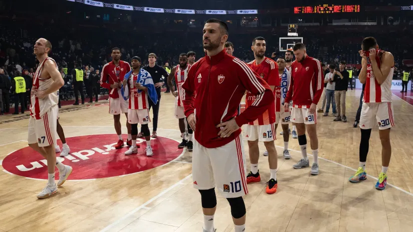 Košarkaši Crvene zvezde posle Žalgirisa (©Star Sport)