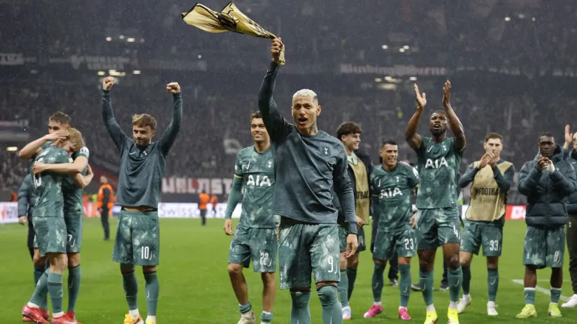 Igrači Totenhema (©Reuters)