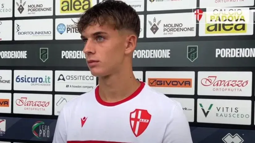 Aljoša Vasić (©YouTube)