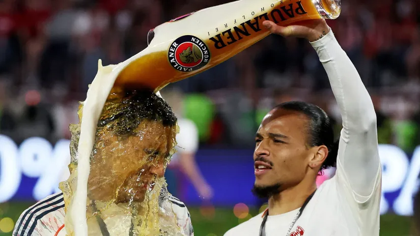 Džamal Musijala i Leroj Sane (©Reuters)
