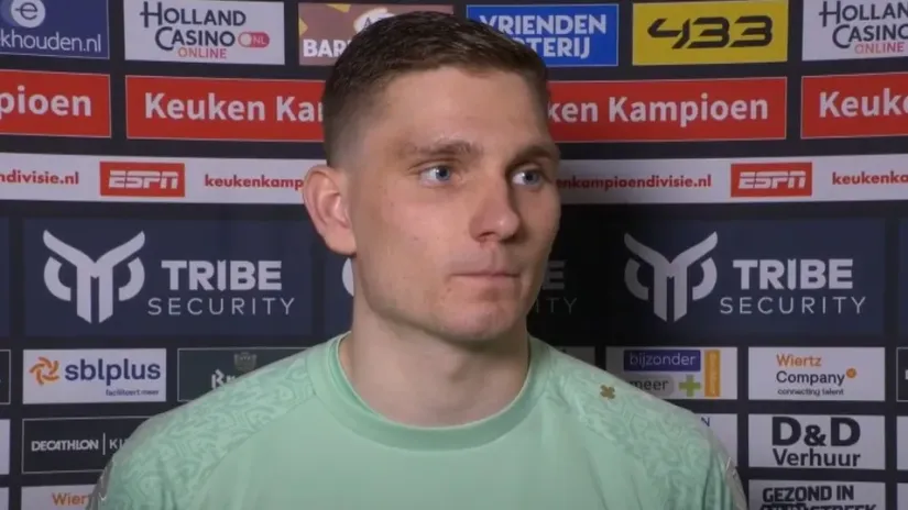 Van de Marbel, golman Den Boša (©YouTube)