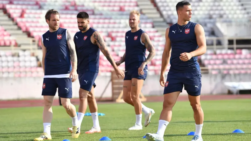 Katai, Mitrović, Račić i Simić na treningu u Nišu (@MNPress)