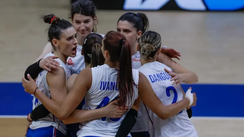 (FIVB)