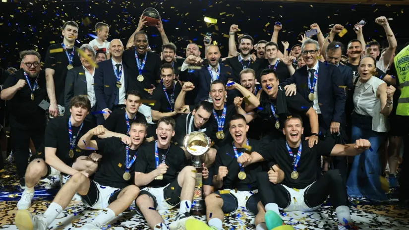 Košarkaši Partizan Mozzart Beta (©MN Press)