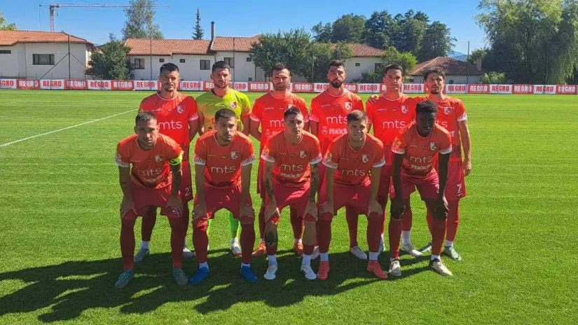 (@FK Radnički)