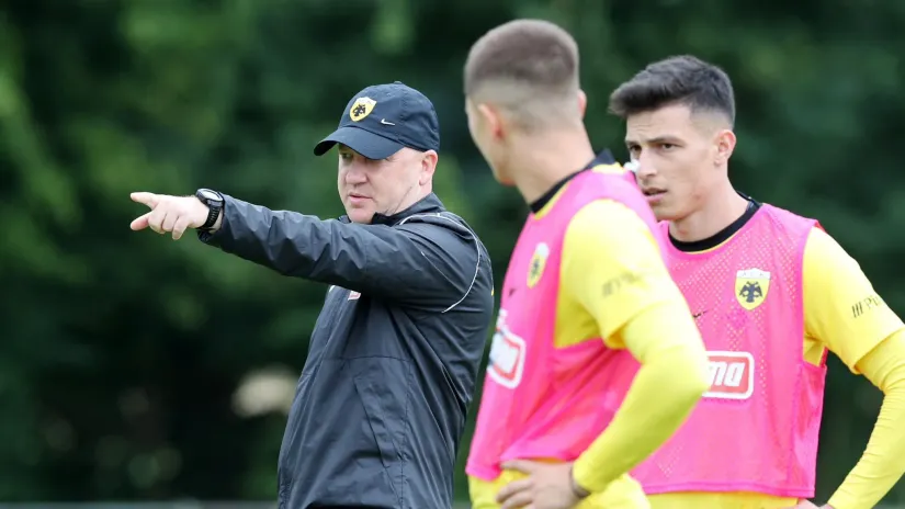 Marko Nikolić na novom radnom mestu (AEK_FC_OFFICIAL)
