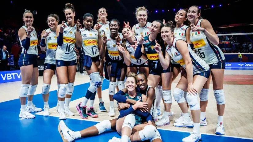 (©FIVB)