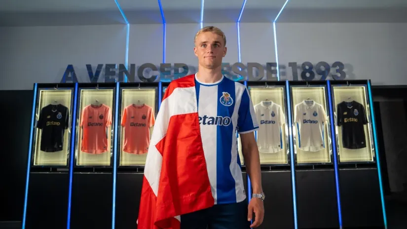 Viktor Froholt (©FC Porto)
