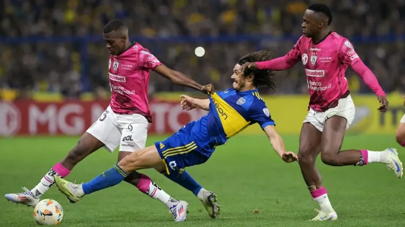 Hustin Lerma (levo) protiv Boke Juniors (©AFP)