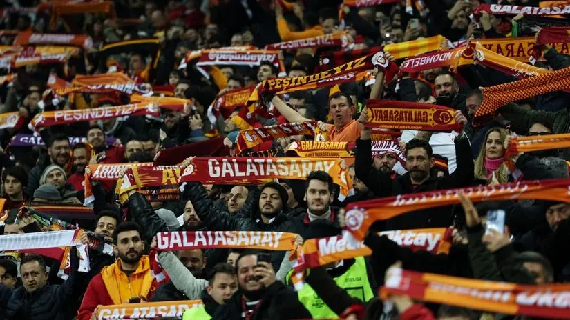Navijači Galatasaraja (©Reuters)
