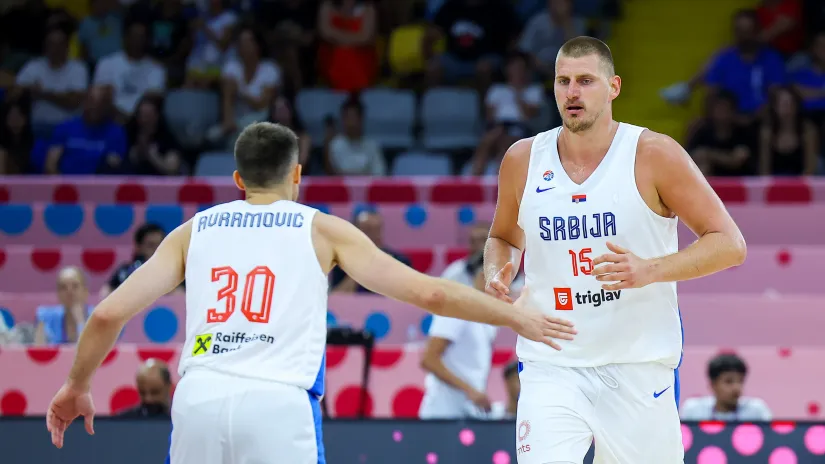 Aleksa Avramović i Nikola Jokić (©MN Press)