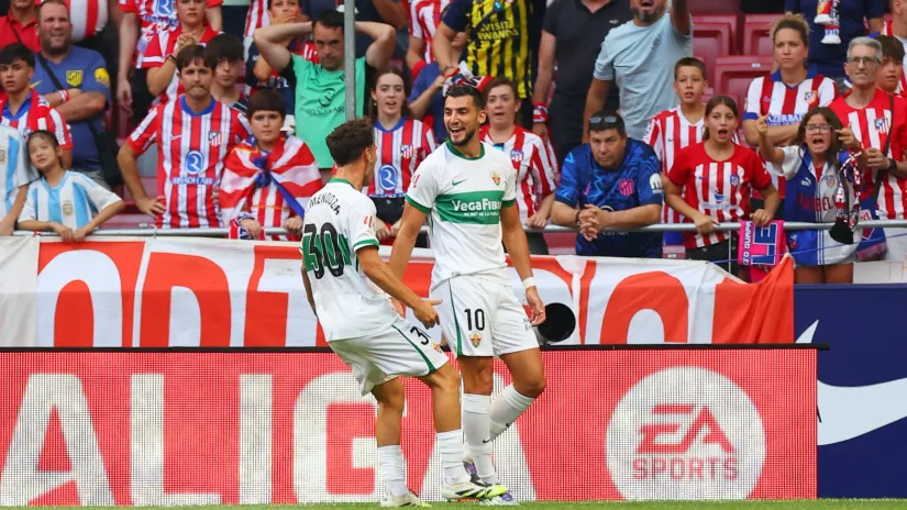 Rafa Mir proslavlja gol protiv Atletiko Madrida (©Reuters)