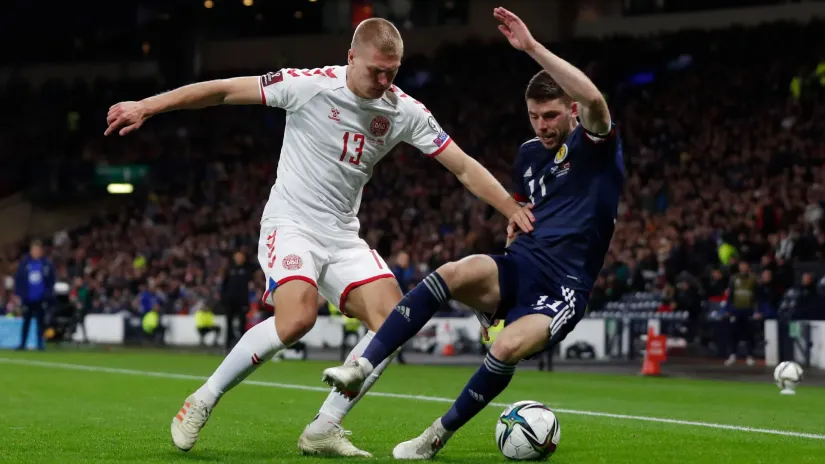 Rasmus Kristensen (Danska) i Rajan Kristi (Škotska)