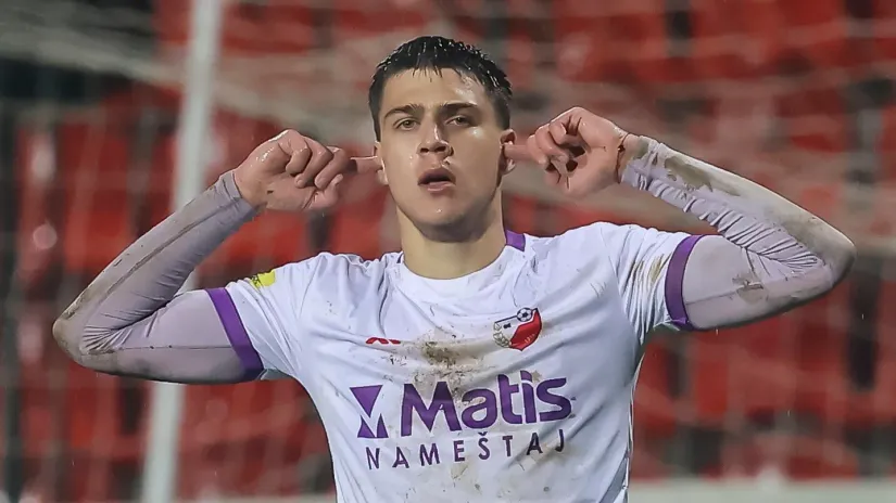 Lazar Mićić (©Starsport)