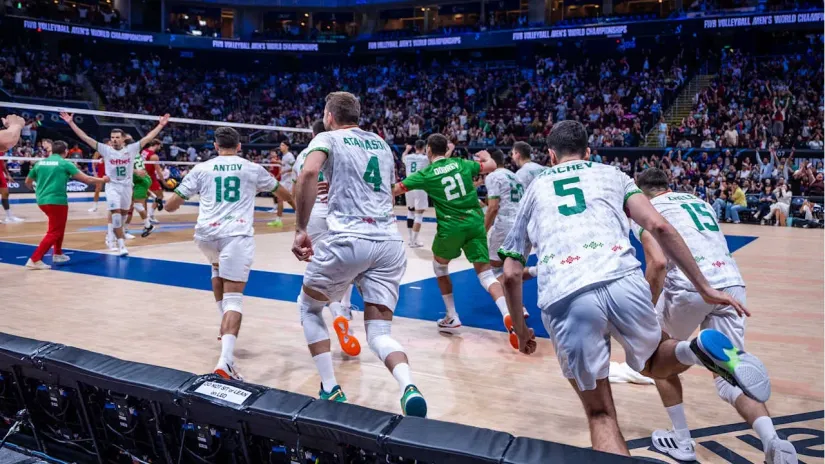 Slavlje odbojkaša Bugarske (©FIVB)