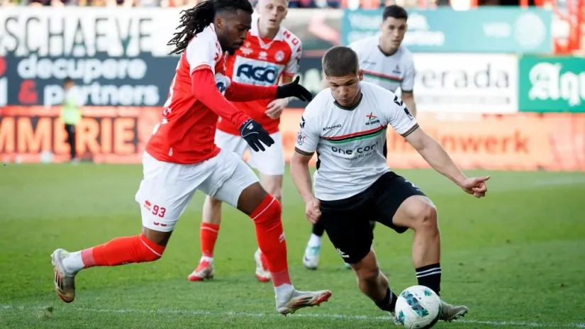 Jovan Mijatović u dresu Levena (©AFP)