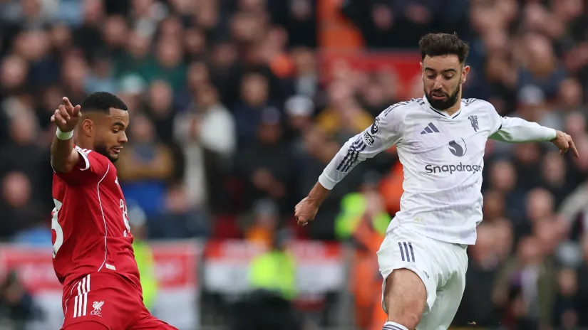 Kodi Gakpo i Bruno Fernandes (Reuters)