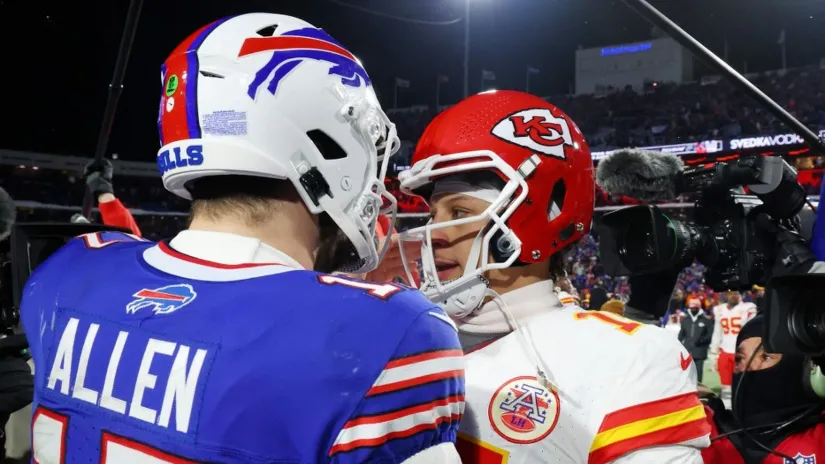 Džoš Alen i Patrik Mahoms (©AFP)