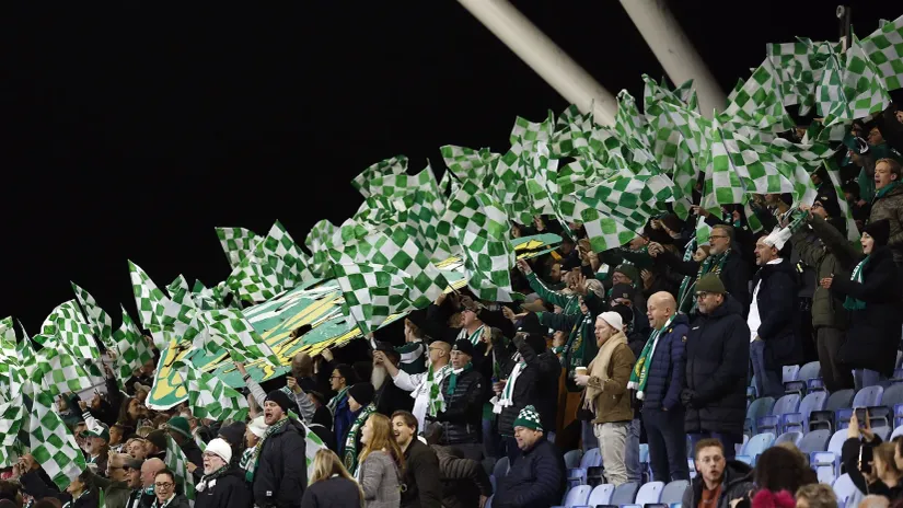 Navijači Hamarbija (©Reuters)