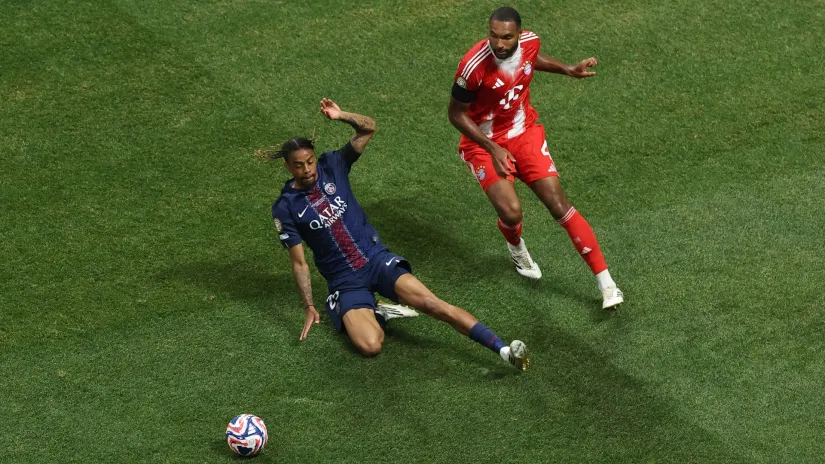 Bredli Barkola (PSŽ) i Džonatan Ta (Bajern)