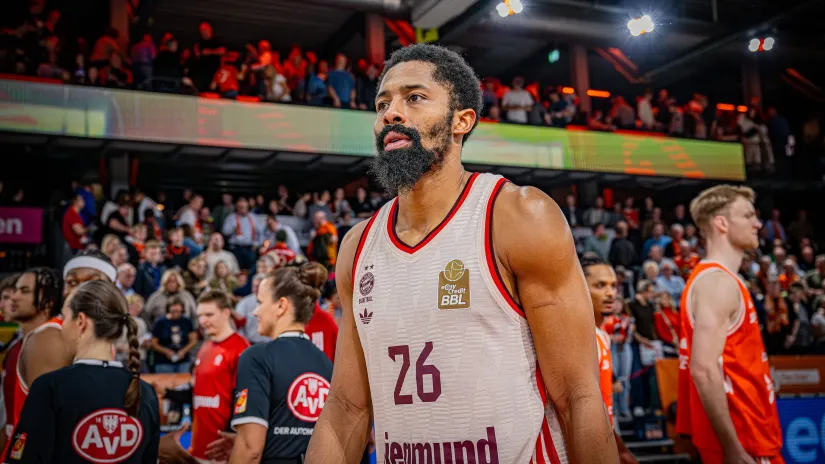 Spenser Dinvidi (Gulliver)