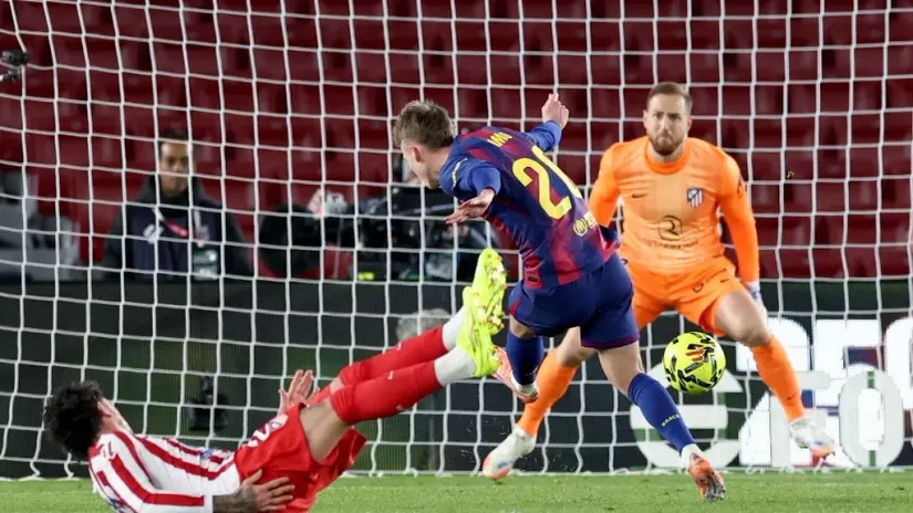 Olmo matira Oblaka (©AFP)