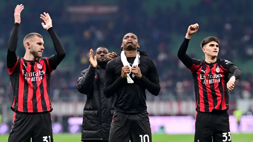 Fudbaleri Milana (©Reuters)