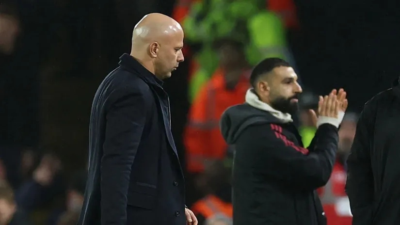 Arne Slot i Mohamed Salah (Reuters)