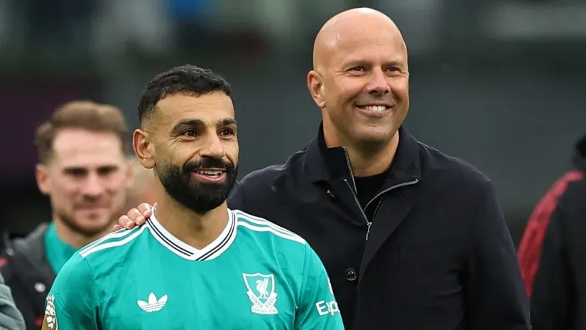 Mohamed Salah i Arne Slot (©Reuters)