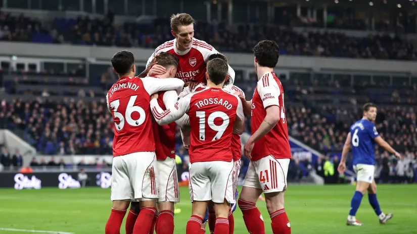 Slavlje fudbalera Arsenala (©Reuters)