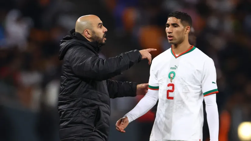 Valid Regragi i Ašraf Hakimi (©Reuters)