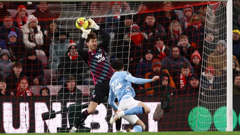 Momenat kada Rufs skida zicer Gvardiolu (©Reuters)