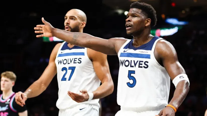 Entoni Edvards (©AFP)