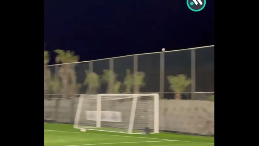 Let lopte koju je lansirao Osman Bukari