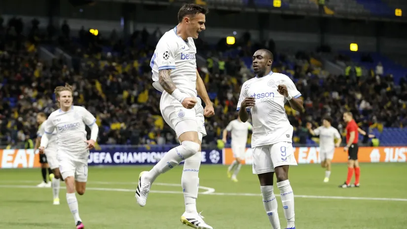 Aleksandar Stanković slavi prvenac u Ligi šampiona (©Reuters))