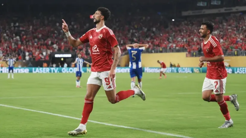 Fudbaleri Al Ahlija (©AFP)