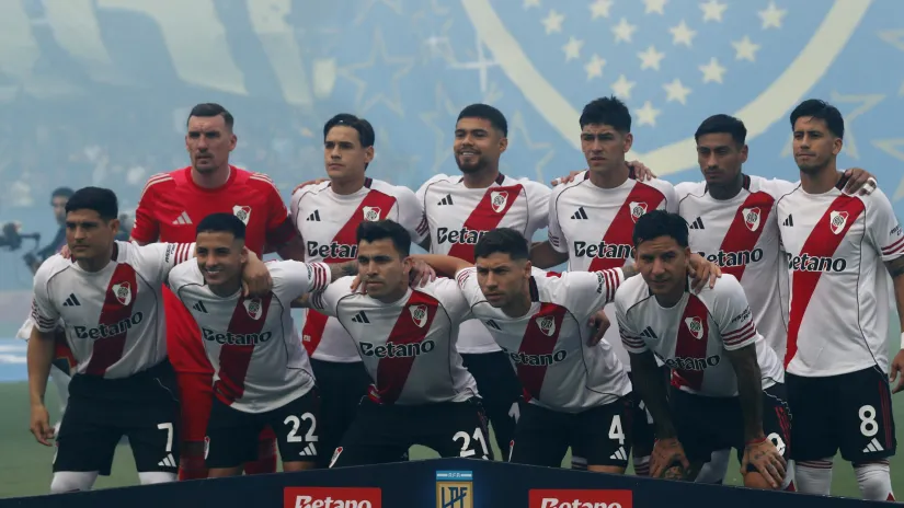 Fudbaleri River Plejta (©Reuters)