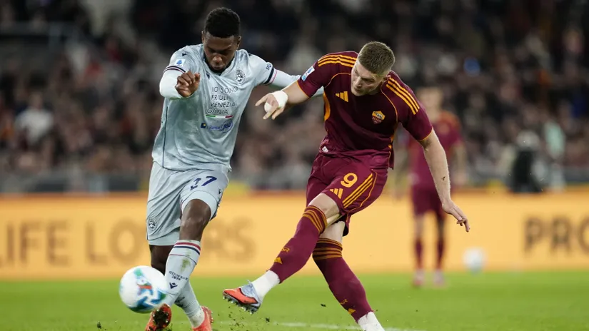 Detalj sa prošlog susreta Udinezea i Rome (©Reuters)