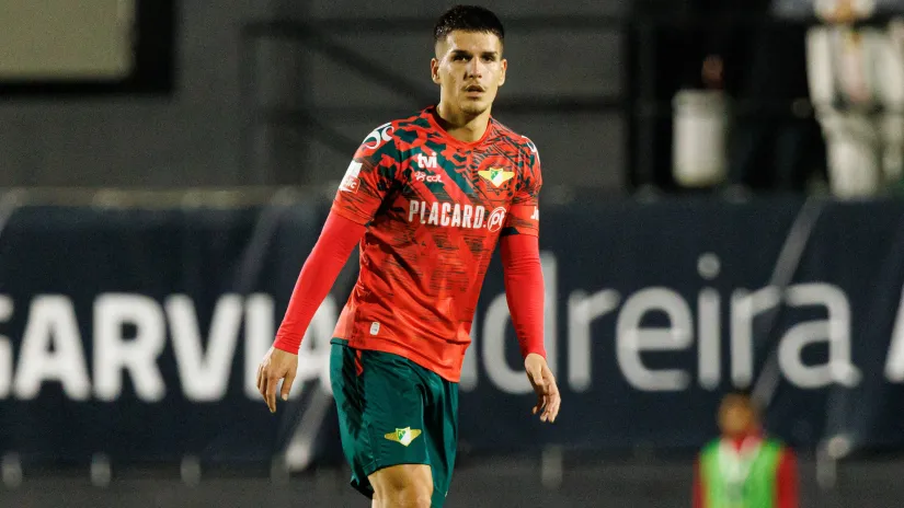 Mateja Stjepanović (xMaciejxRogowskix maciejrogowski_estrela_moreirense_2526-253)