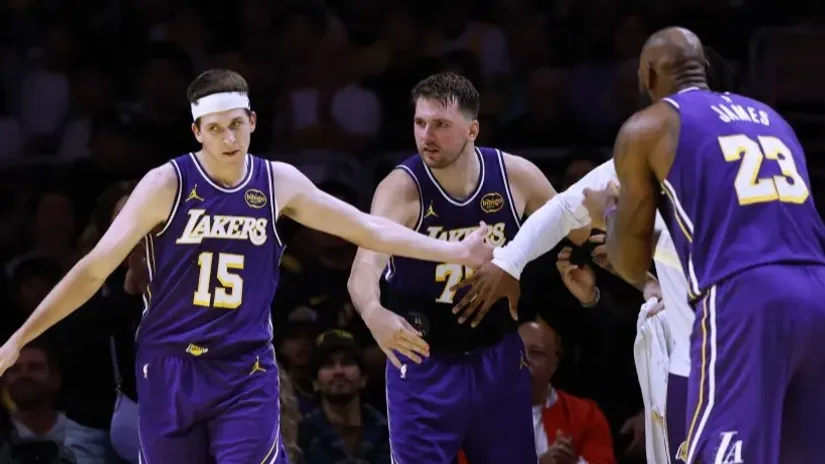 Lebron Džejms, Luka Dončić i Ostin Rivs (AFP)