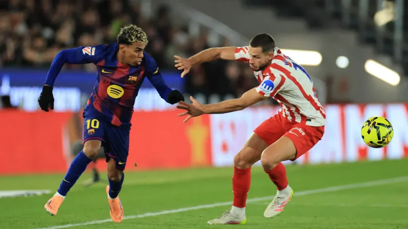 Lamin Jamal (Barselona) i David Hancko (Atletiko Madrid)