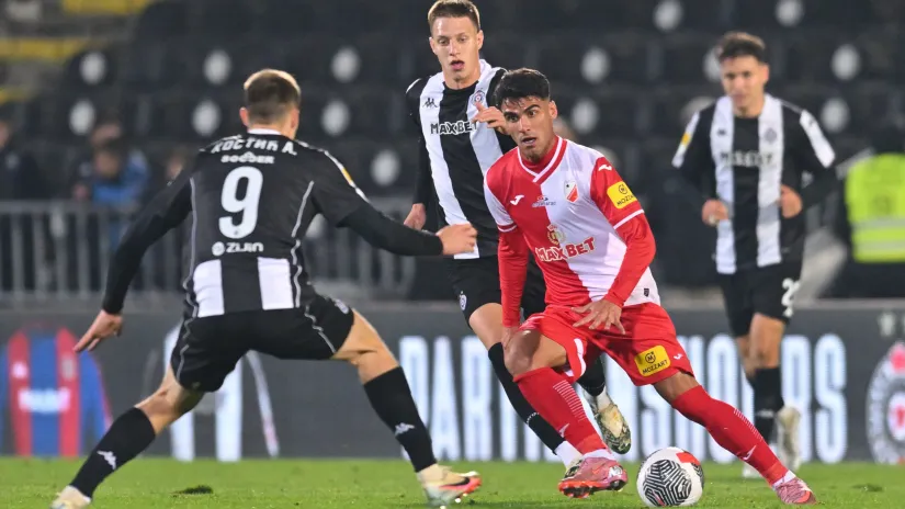 Milutin Vidosavljević protiv crno-belih (MN Press)