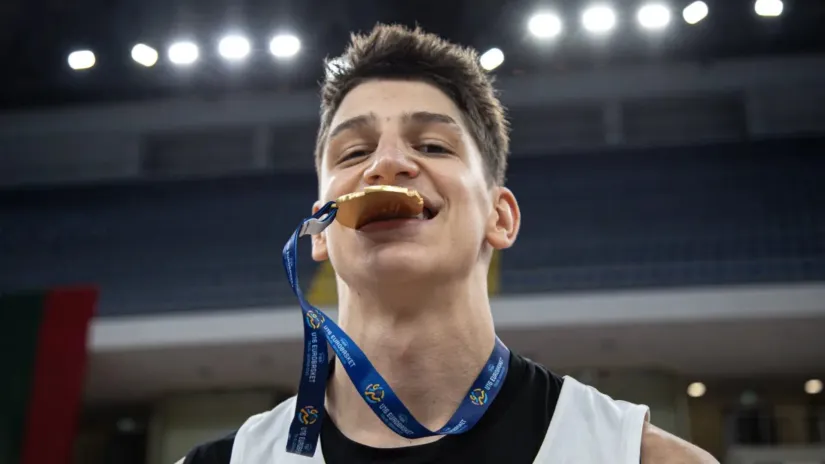 ©FIBA BASKETBALL (Nikola Kusturica)