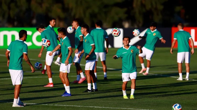 Reprezentativci Bolivije na treningu u Meksiku (©Reuters)