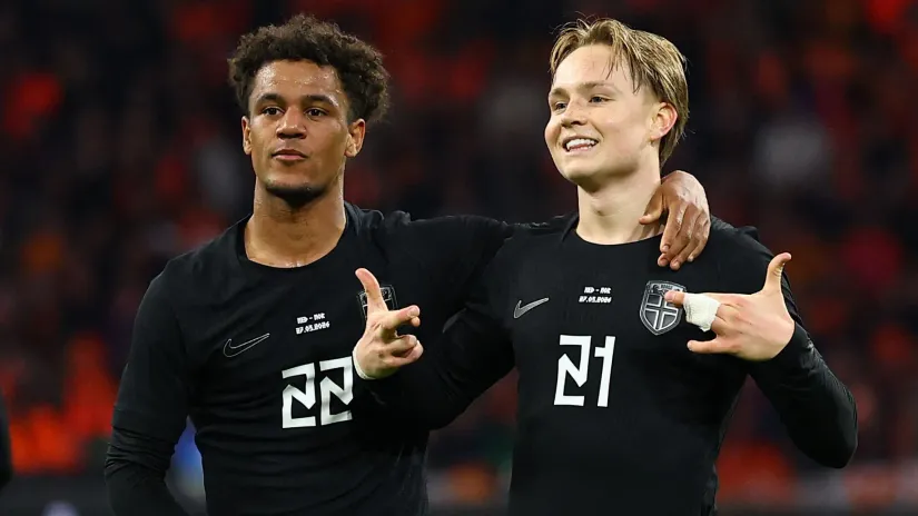 Oskar Bob i Andreas Shejderup (Reuters)